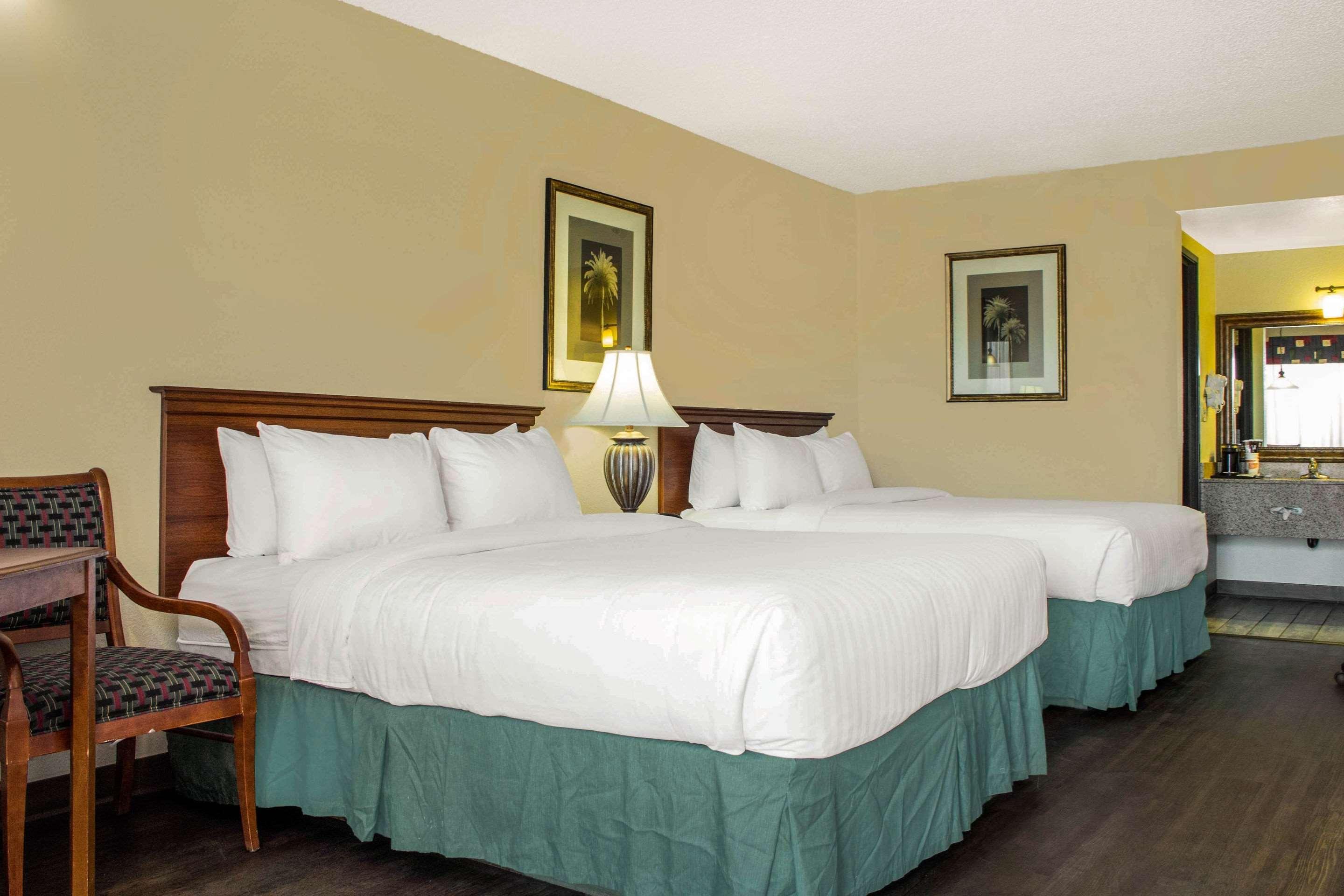 Quality Inn Benson I-10 Exit 304 Ngoại thất bức ảnh